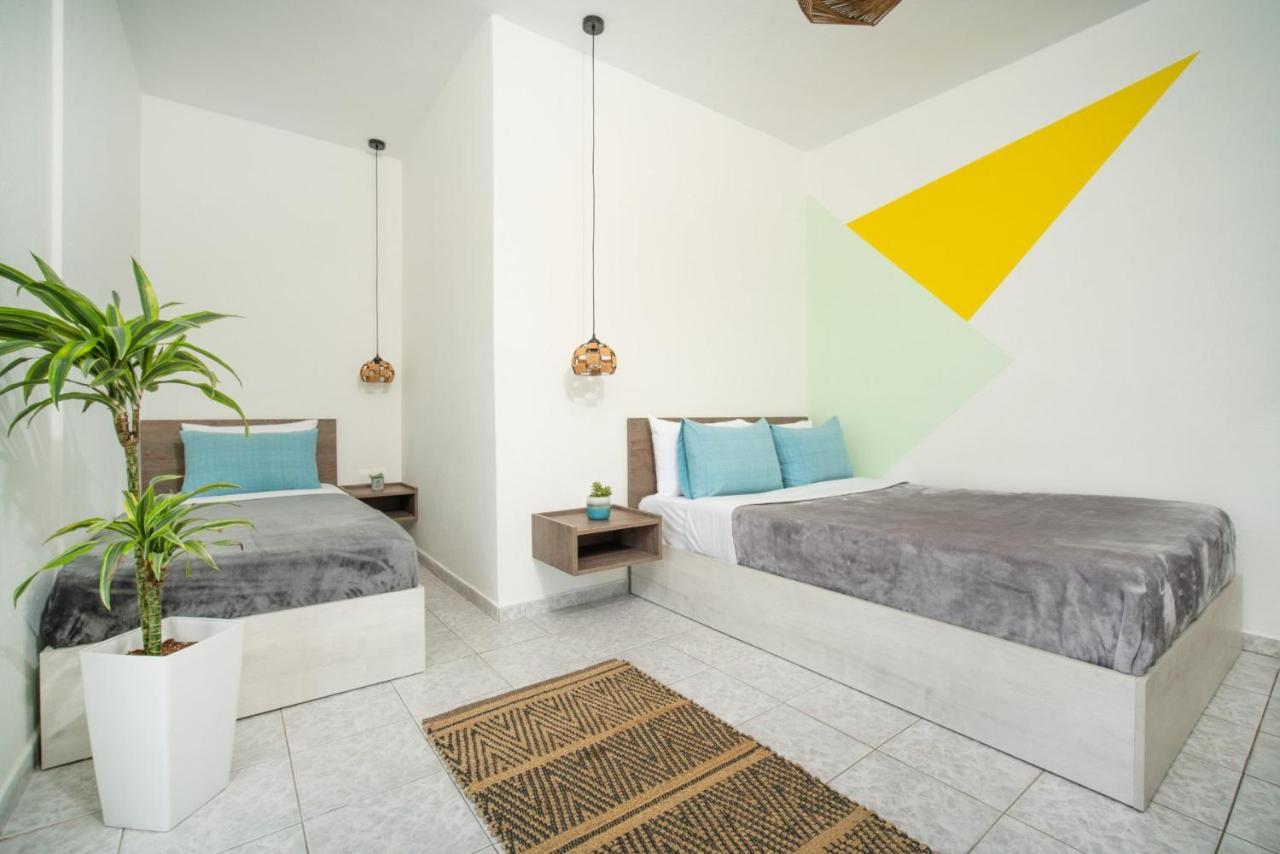 Hotel Astro بوليكاسترون المظهر الخارجي الصورة